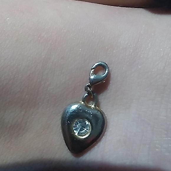 There all real - Picture 2 of 4